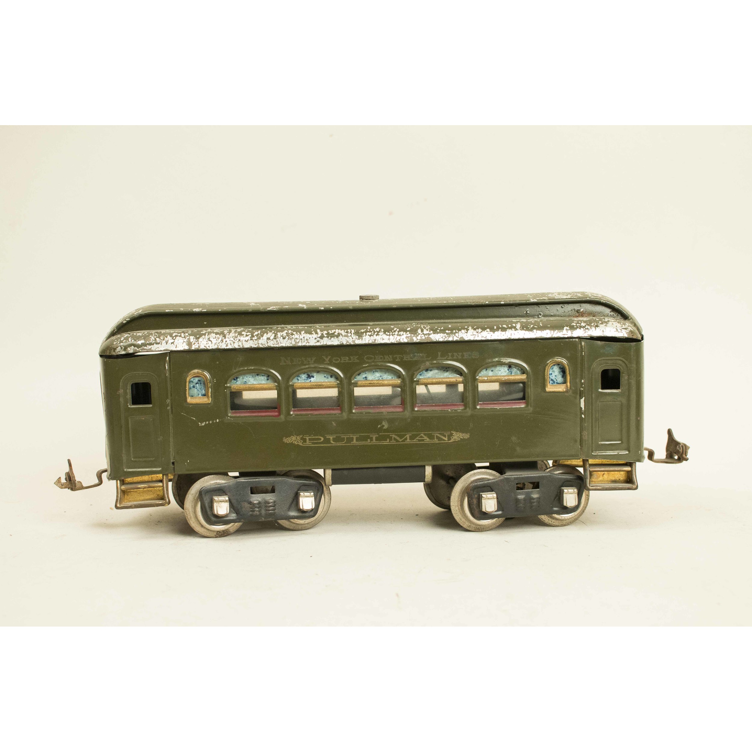 Lionel Standard Gauge 33 and Passenger Cars Witherell's