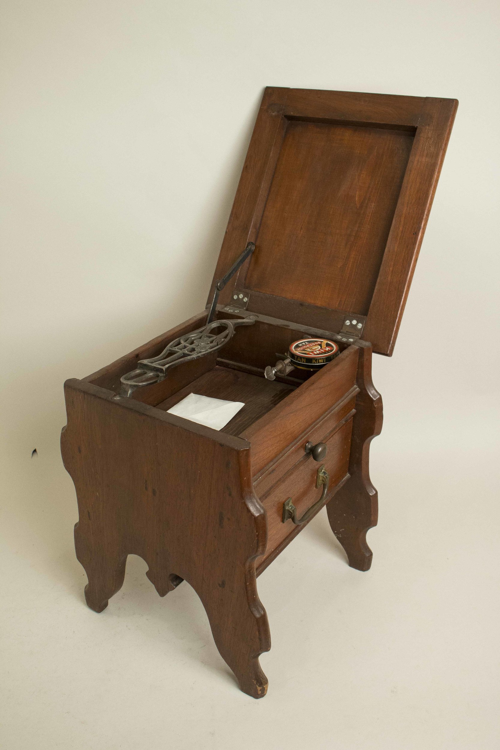 Shoe Shine Stool Witherell�s Auction House Shoe Shine Stool Witherell�s Auction House