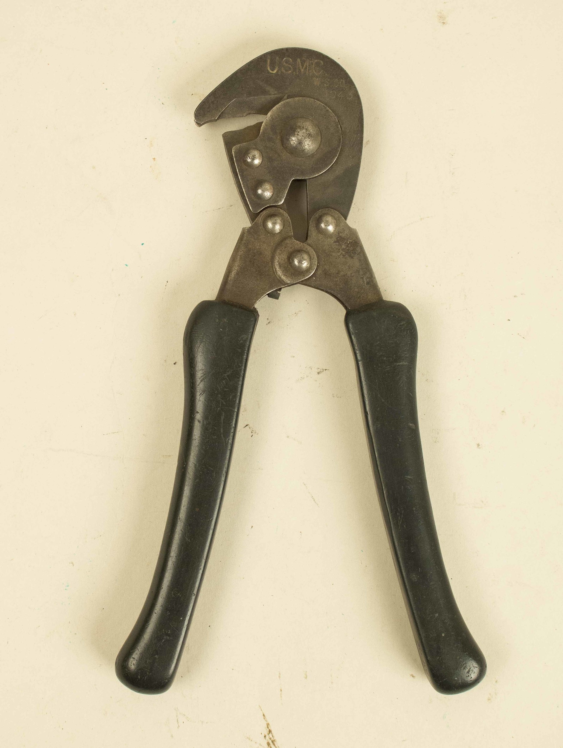 USMC Wire Cutters, Named Trench Bowie, Hospital Bolo and US