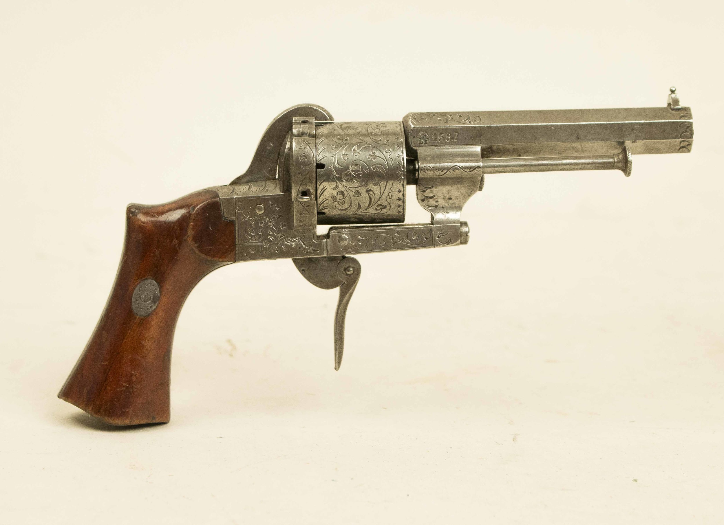 LeFaucheux a Paris pinfire pocket revolver, fully engraved, with