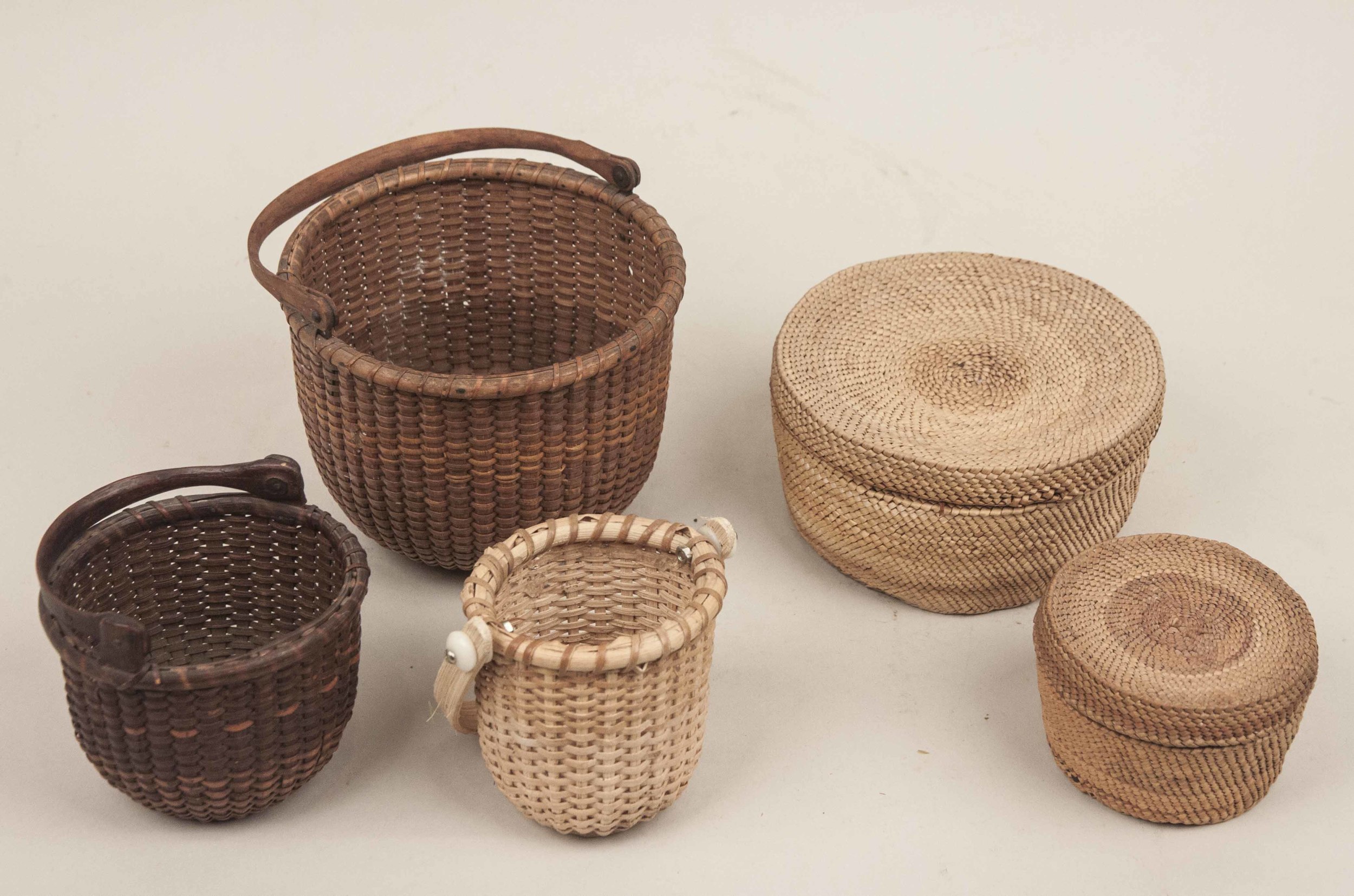 Assorted Nantucket Style Baskets Witherell's Auction House