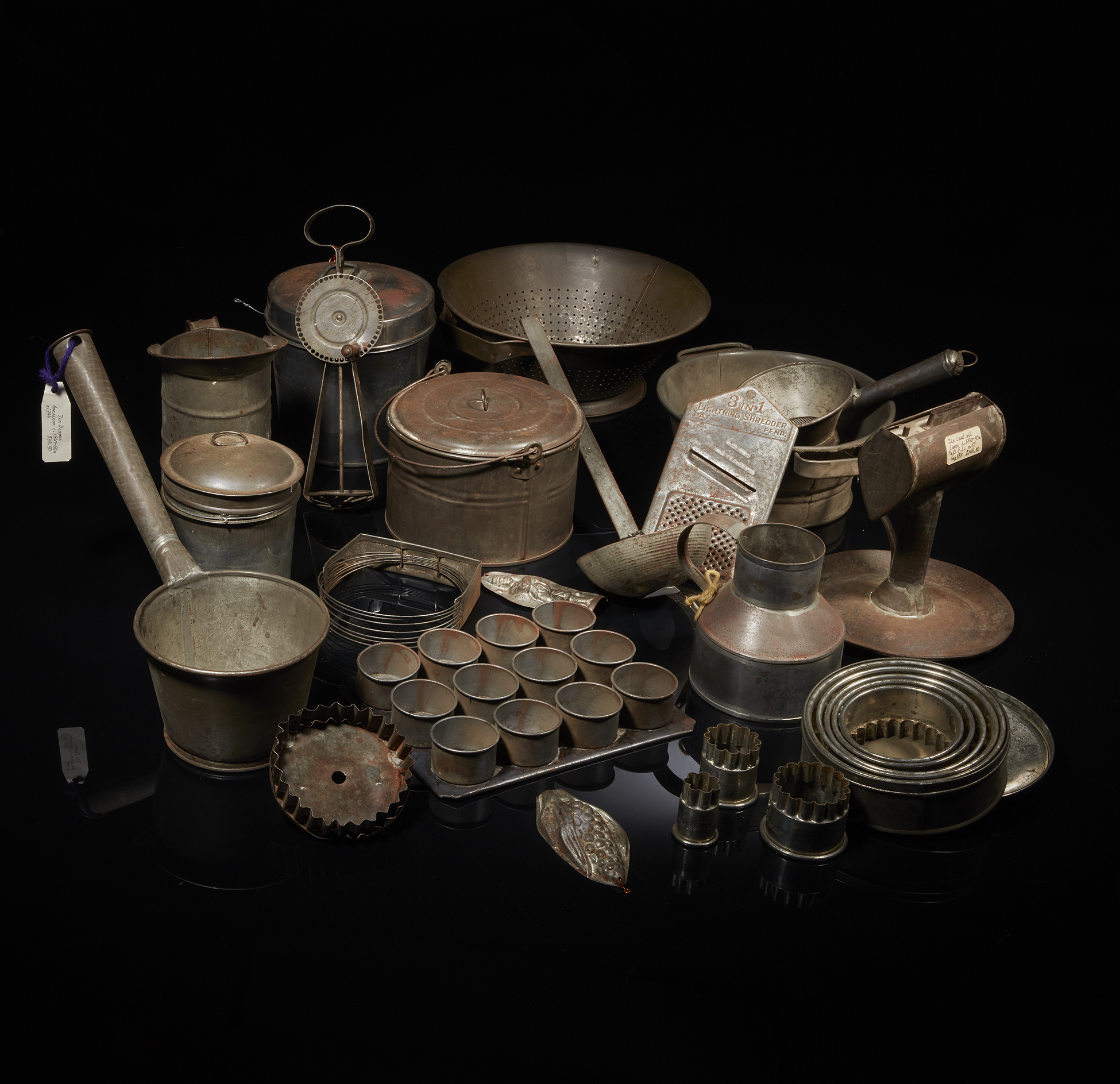 Tin Kitchen Items Witherell's Auction House