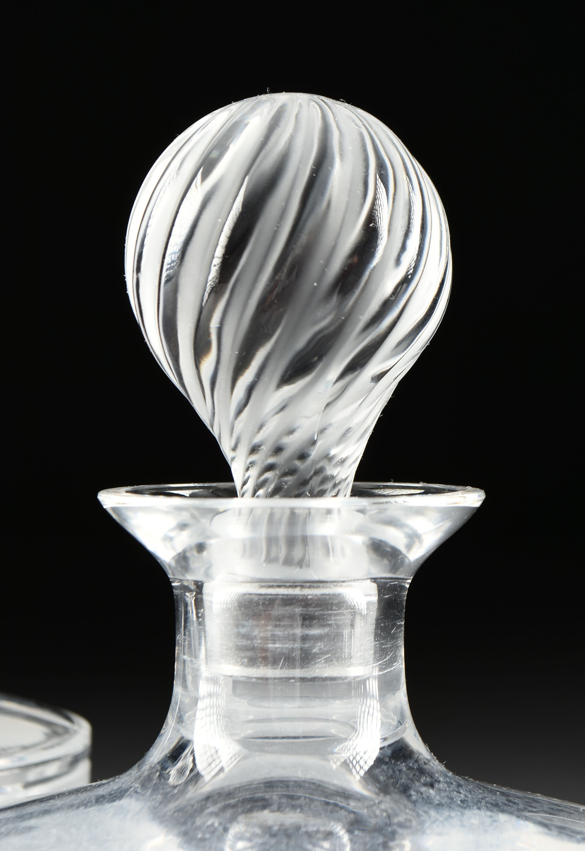 A PAIR OF VINTAGE LALIQUE DECANTERS, "FEMMES ANTIQUES," PARIS, MID 20TH