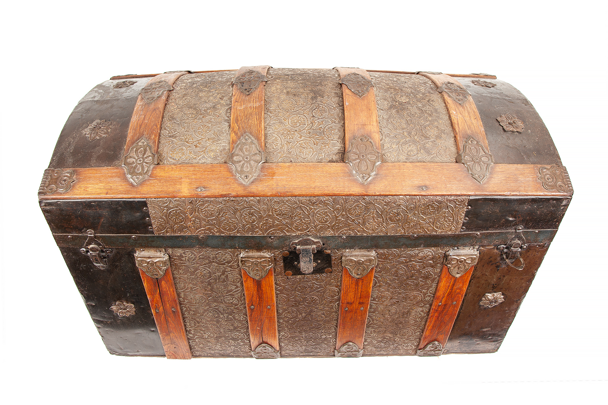 Wood Trunk | Witherell's Auction House