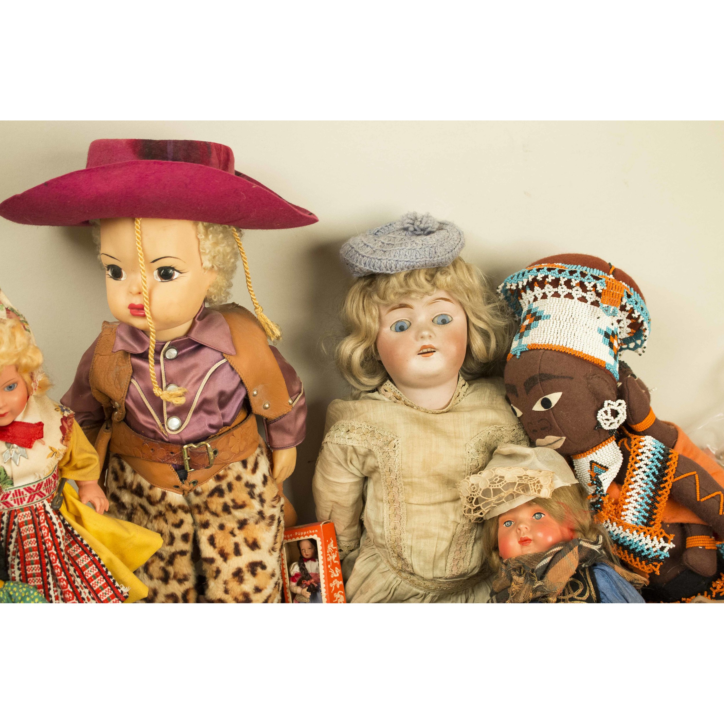 Lot of 23 pcs World Ethnic Dolls Witherell's Auction House
