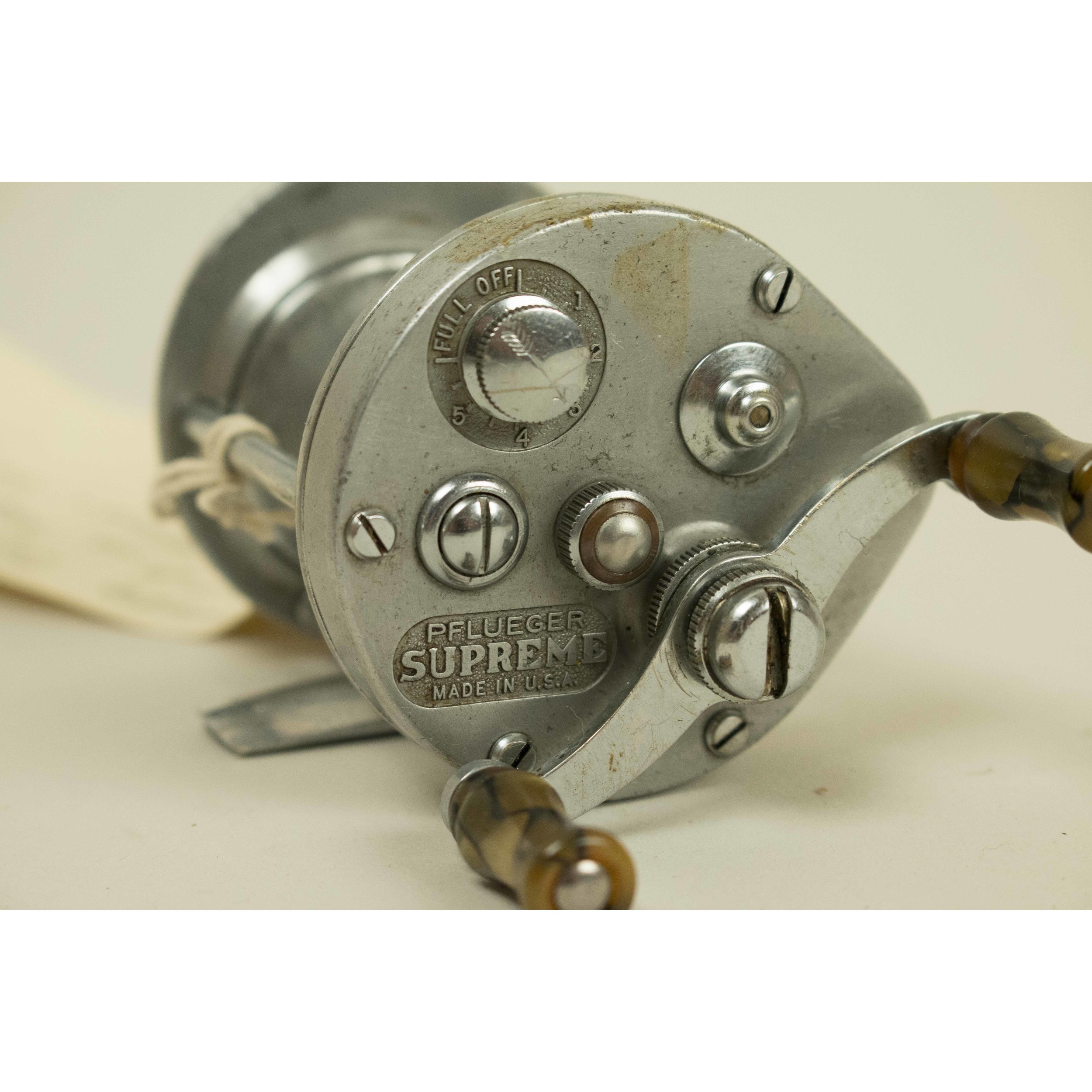 8 Vintage Fishing Reels Witherell's Auction House